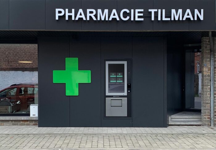 Pharmacie Tilman_wall dispenser Meditech